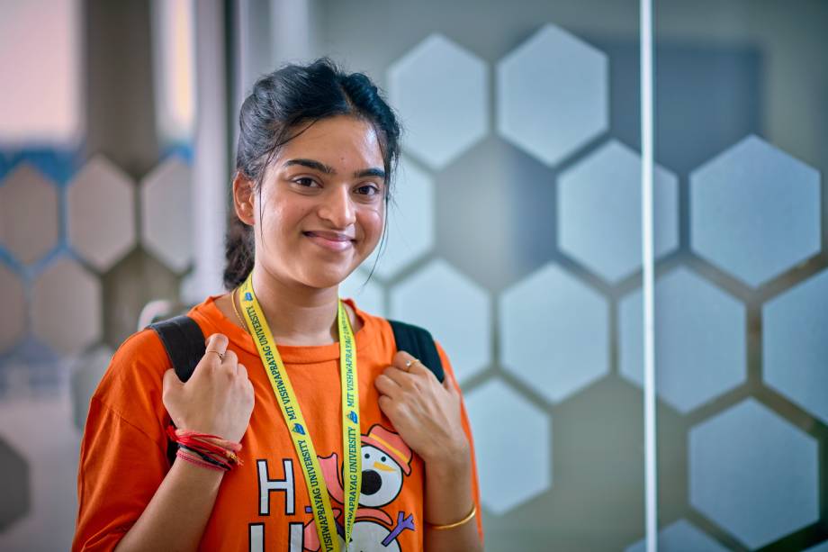 Students learning coding in B.Tech CSE class at MIT VPU